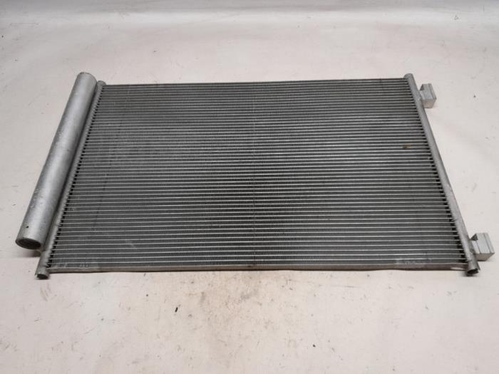 Usagé Radiateur clim Fiat Panda (312) 1.0 Hybrid Prix € 52,50 Règlement à la marge proposé par Reclycar De Boer BV