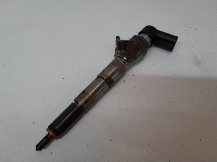 Usagé Injecteurs Renault Captur I (2R) 1.5 Energy dCi 110 FAP Prix € 170,10 Règlement à la marge proposé par Reclycar De Boer BV