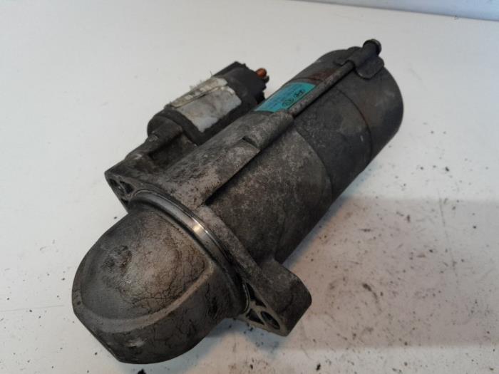 Begagnade Startmotor Hyundai i40 CW (VFC) 1.7 CRDi 16V Pris € 33,60 Marginaltabell erbjuds av Reclycar De Boer BV
