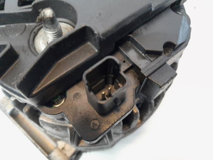 Dynamo d'un Renault Scénic I (JA) 1.6 16V 2001