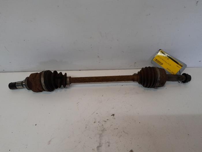 Gebrauchte Antriebswelle links vorne Toyota Aygo (B10) 1.0 12V VVT-i Preis € 25,20 Margenregelung angeboten von Reclycar De Boer BV