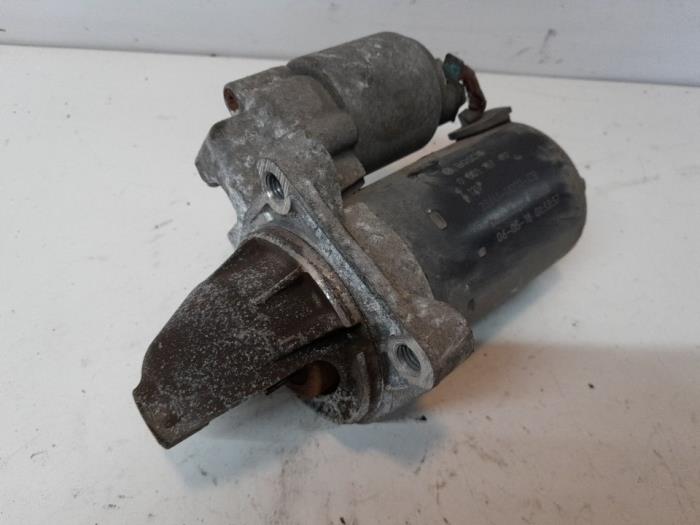 Begagnade Startmotor Ford Focus 2 1.6 16V Pris € 24,15 Marginaltabell erbjuds av Reclycar De Boer BV