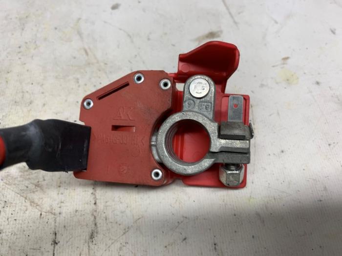 Batterisensor från en BMW 1 serie (F21) 116i 1.6 16V 2014