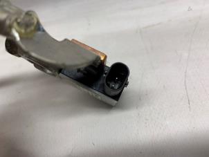 Batterisensor från en BMW 1 serie (F21) 116i 1.6 16V 2014