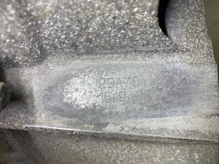 Getriebe van een Peugeot 208 I (CA/CC/CK/CL) 1.2 Vti 12V PureTech 82 2017