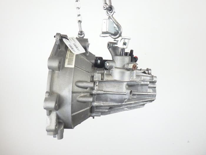 Usagé Boîte de vitesse Volkswagen Polo V (6R) 1.0 12V BlueMotion Technology Prix € 420,00 Règlement à la marge proposé par Reclycar De Boer BV