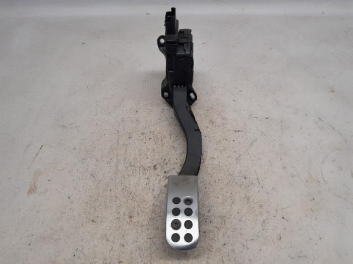 Begagnade Gaspedalsensor Peugeot RCZ (4J) 1.6 16V THP Pris € 78,75 Marginaltabell erbjuds av Reclycar De Boer BV