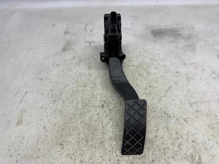 Begagnade Gaspedalsensor Volkswagen Golf VII (AUA) 1.5 TGI Evo 16V Pris € 29,40 Marginaltabell erbjuds av Reclycar De Boer BV