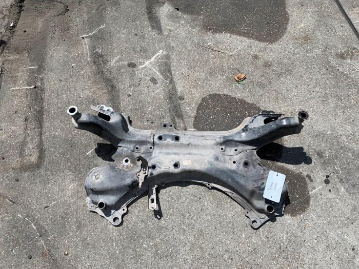 Used Subframe Toyota Verso 1.6 16V VVT-i Price € 85,05 Margin scheme offered by Reclycar De Boer BV