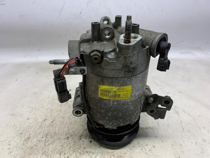Gebrauchte Klimapumpe Ford Fiesta 6 (JA8) 1.0 EcoBoost 12V 100 Preis € 66,15 Margenregelung angeboten von Reclycar De Boer BV