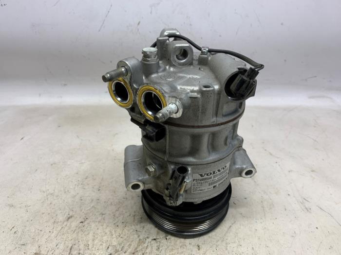 Gebrauchte Klimapumpe Volvo V40 (MV) 2.0 D2 16V Preis € 80,85 Margenregelung angeboten von Reclycar De Boer BV
