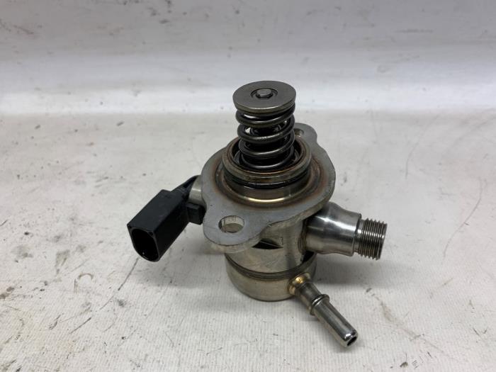 Begagnade Högtryckspump Volkswagen Golf VII (AUA) 1.5 TGI Evo 16V Pris € 37,80 Marginaltabell erbjuds av Reclycar De Boer BV