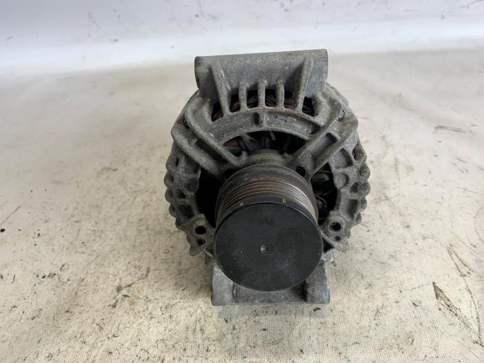 Gebrauchte Dynamo Renault Clio II (BB/CB) 1.4 16V Preis € 28,35 Margenregelung angeboten von Reclycar De Boer BV