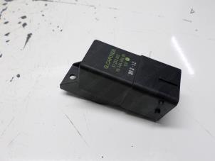 Used Glow plug relay Peugeot 407 (6D) 1.6 HDi 16V Price € 26,25 Margin scheme offered by Reclycar De Boer BV