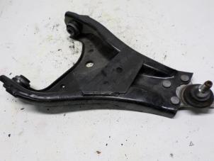 Used Front lower wishbone, right Dacia Duster (HS) 1.2 TCE 16V Price € 26,25 Margin scheme offered by Reclycar De Boer BV