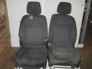 Used Set of upholstery (complete) Renault Koleos I 2.5 16V Price € 210,00 Margin scheme offered by Reclycar De Boer BV