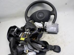 Gebrauchte Airbag Set + Modul Renault Modus/Grand Modus (JP) 1.5 dCi 65 FAP Preis € 210,00 Margenregelung angeboten von Reclycar De Boer BV