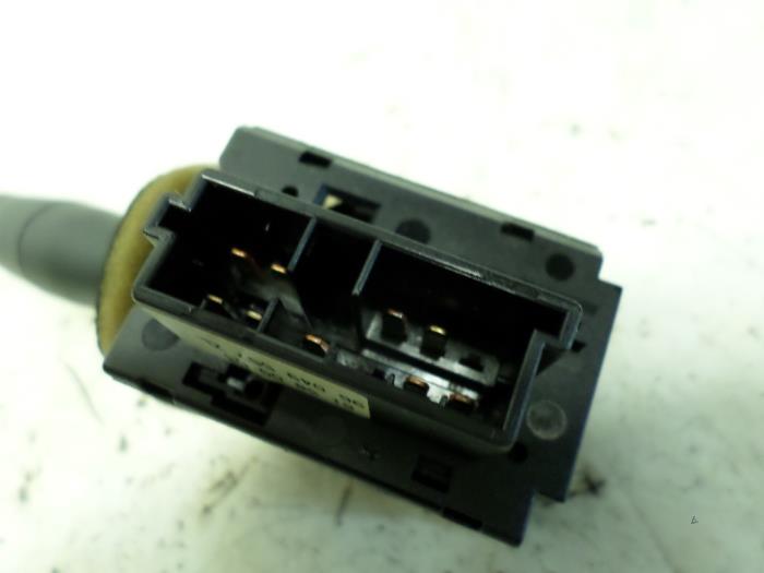 Wiper switch from a Peugeot 206 (2A/C/H/J/S) 1.9 D 1999