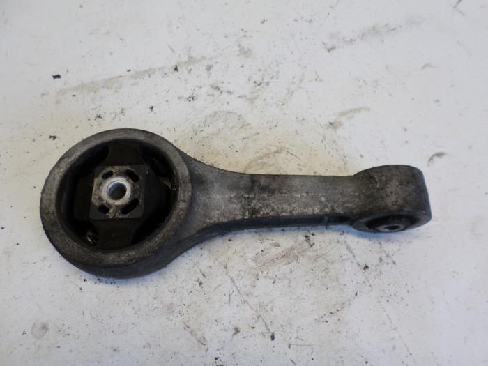 Used Engine mount Seat Ibiza III (6L1) 1.9 TDI 100 Price € 21,00 Margin scheme offered by Reclycar De Boer BV
