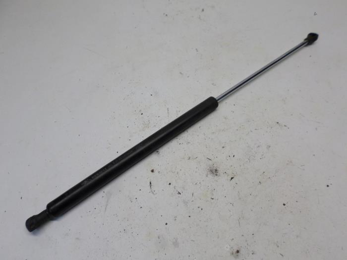 Rear gas strut, right from a Renault Laguna II Grandtour (KG) 1.6 16V 2003