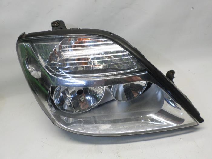 Headlight, right Renault Scénic I 1.6 16V - VALEO