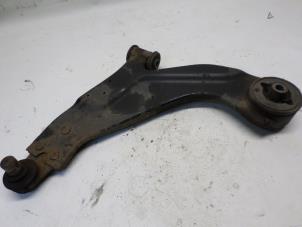 Used Front lower wishbone, left Ford Mondeo III Wagon 2.0 16V Price € 26,25 Margin scheme offered by Reclycar De Boer BV