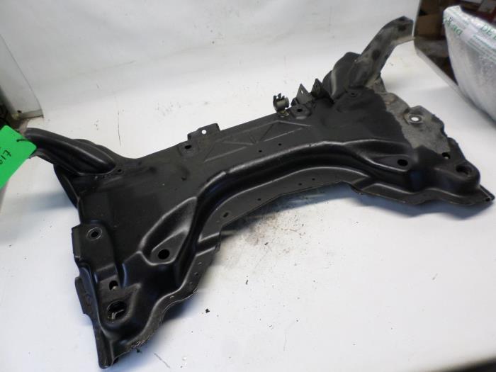 Used Subframe Peugeot 307 (3A/C/D) 1.6 16V Price € 26,25 Margin scheme offered by Reclycar De Boer BV