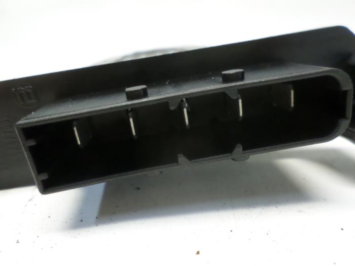 Heating element from a Citroën DS5 (KD/KF) 2.0 HDiF 160 16V 2013