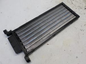 Used Heating element Peugeot 307 (3A/C/D) 1.6 HDi 16V Price € 15,75 Margin scheme offered by Reclycar De Boer BV