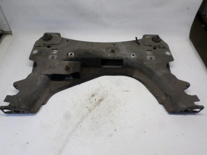 Used Subframe Renault Grand Scénic II (JM) 2.0 16V Price € 26,25 Margin scheme offered by Reclycar De Boer BV