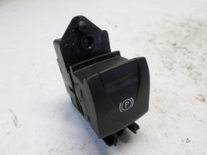 Used Parking brake switch Renault Megane III Coupe (DZ) 1.6 Energy dCi 130 Price € 15,75 Margin scheme offered by Reclycar De Boer BV