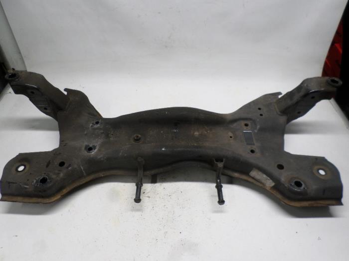 Usados Subchasis Seat Ibiza IV (6J5) 1.2 TDI Ecomotive Precio € 26,25 Norma de margen ofrecido por Reclycar De Boer BV