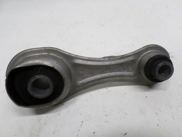 Used Engine mount Renault Clio IV (5R) 0.9 Energy TCE 90 12V Price € 26,25 Margin scheme offered by Reclycar De Boer BV