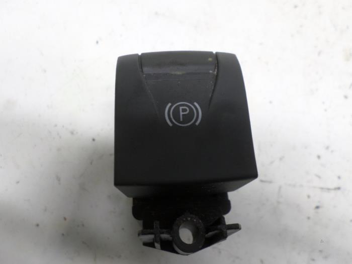 Gebrauchte Handbremse Schalter Renault Grand Scénic III (JZ) 2.0 dCi 16V 150 FAP Autom. Preis € 15,75 Margenregelung angeboten von Reclycar De Boer BV