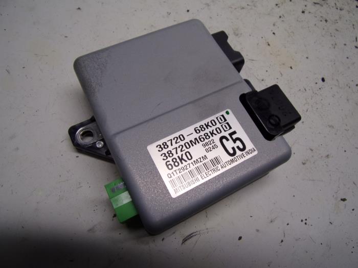 Usagé Ordinateur direction assistée Suzuki Alto 1.0 12V Prix € 73,50 Règlement à la marge proposé par Reclycar De Boer BV
