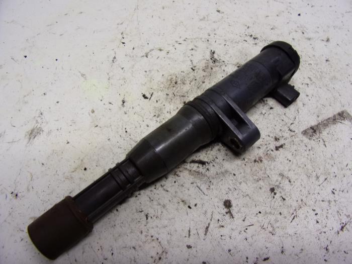 Usados Bobina Renault Megane Break/Grandtour (KA) 1.6 16V RXE,RXT Precio € 15,75 Norma de margen ofrecido por Reclycar De Boer BV