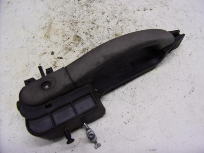 Used Ford Fusion 1 6 Tdci Door Handle 4 Door Front Left