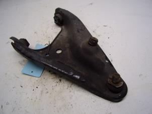 Used Front lower wishbone, right Dacia Lodgy (JS) 1.5 dCi FAP Price € 42,00 Margin scheme offered by Reclycar De Boer BV