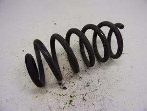Used Rear coil spring Renault Clio IV (5R) 0.9 Energy TCE 90 12V Price € 21,00 Margin scheme offered by Reclycar De Boer BV