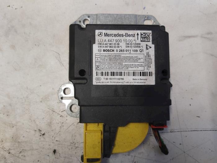 Airbag Module Mercedes Vito Tourer 2.2 114 CDI 16V A4479001000