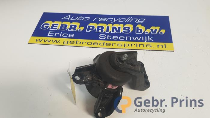 Used Engine mount Kia Rio Price € 25,00 Margin scheme offered by Autorec. Gebr. Prins b.v.