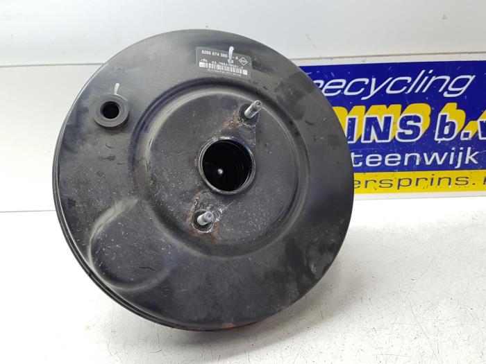 Brake servo from a Renault Clio 2008
