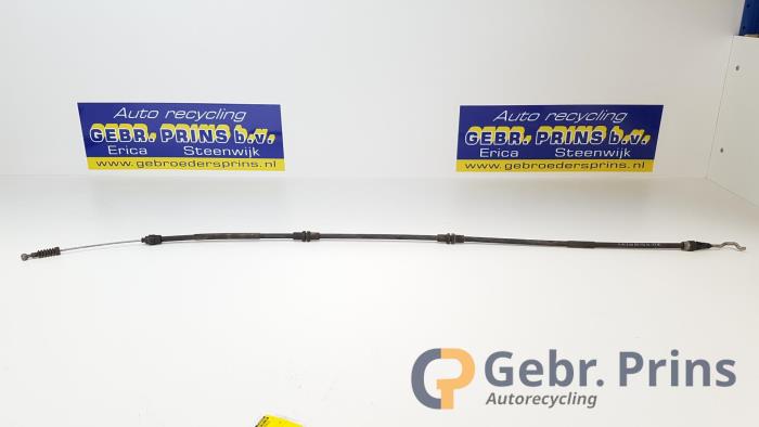 Usagé Câble frein à main Volkswagen Transporter T5 2.0 TDI DRF Prix € 18,15 Prix TTC proposé par Autorec. Gebr. Prins b.v.
