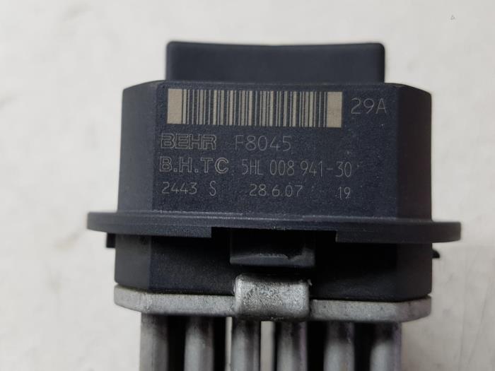 Heater resistor from a Mercedes-Benz C (W204)  2007
