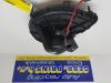 Heating and ventilation fan motor from a Opel Corsa C (F08/68), 2000 / 2009 1.2 16V Twin Port, Hatchback, Petrol, 1.229cc, 59kW (80pk), FWD, Z12XEP; EURO4, 2004-07 / 2009-12 2005