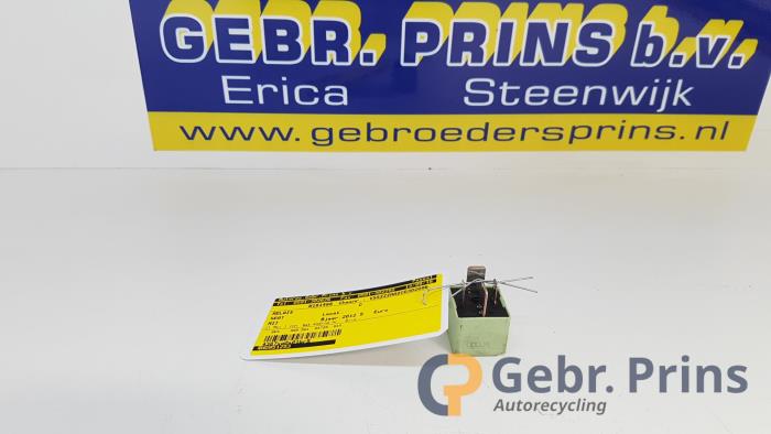 Używane Przekaznik Seat Mii 1.0 12V Cena € 10,00 Procedura marży oferowane przez Autorec. Gebr. Prins b.v.