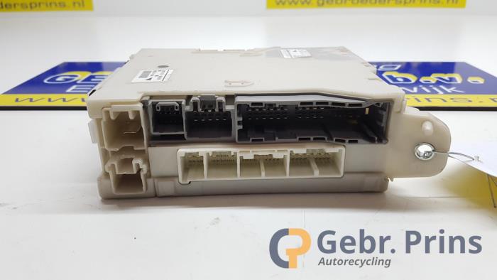Usagé Module (divers) Lexus IS (E2) 250 2.5 V6 24V Prix € 75,00 Règlement à la marge proposé par Autorec. Gebr. Prins b.v.