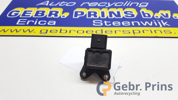 Begagnade Bränsletryckssensor Mercedes B (W245) 1.5 B-160 16V Pris € 20,00 Marginaltabell erbjuds av Autorec. Gebr. Prins b.v.