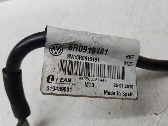 Cable (miscellaneous) from a Volkswagen Polo V (6R) 1.2 TDI 12V BlueMotion 2010
