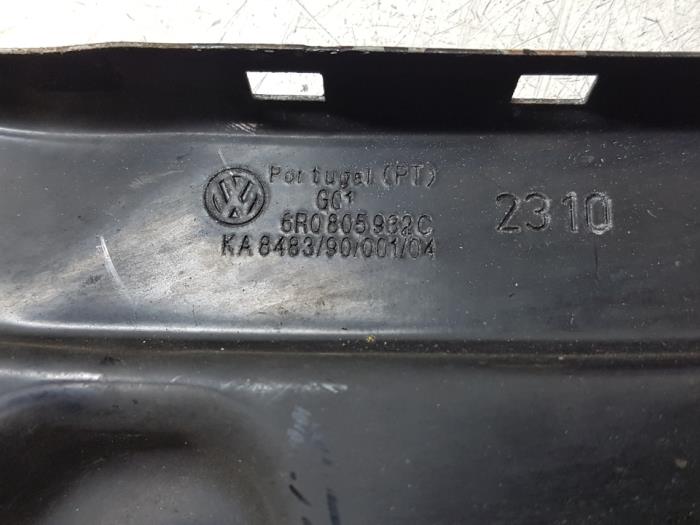 Placa de cerradura de un Volkswagen Polo V (6R) 1.2 TDI 12V BlueMotion 2010